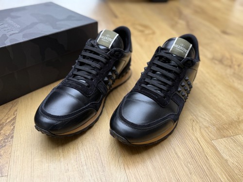 Valentino black stud rock - black,
