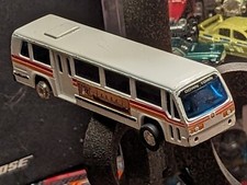 INCREDIBLE TITANIC TOUR BUS 6"