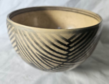Fantastic modernist studio pottery bowl, signed by artist