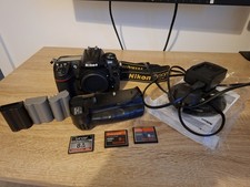 Nikon D300 12.3MP Digital SLR