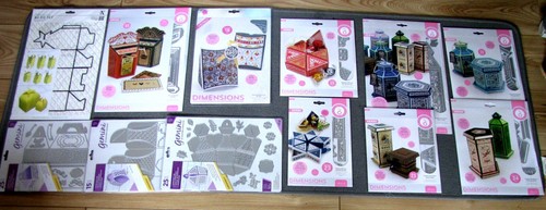 Tonic cut gemini box - &,