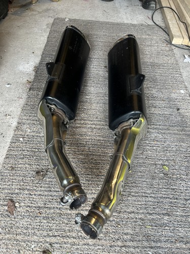 Suzuki gsx1300r exhaust - suzuki,