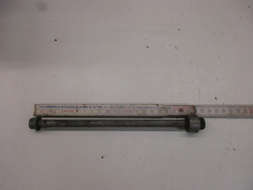 Screw honda 250 k3 axle - 250,