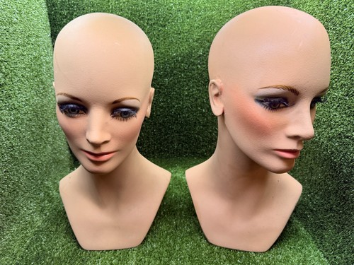 Pair vintage fiberglass female - vintage,
