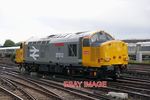 Photo class loco no 37512 - photo,