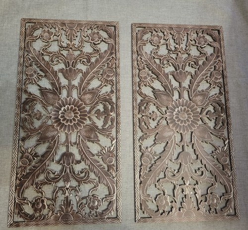 Decorative wooden wall - 2,