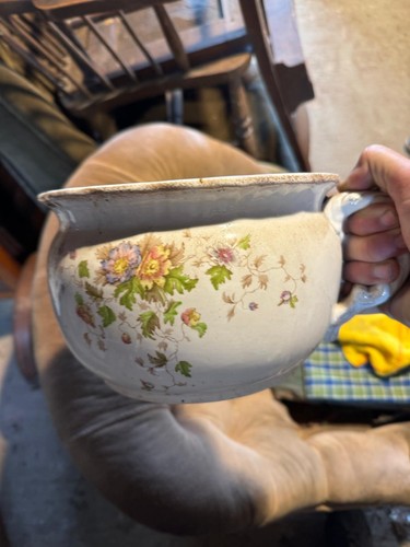 Antique victorian chamber pot - chamber,