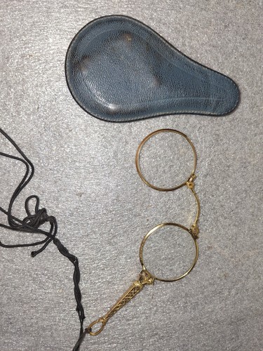 Lorgnette opera glasses - lorgnette,