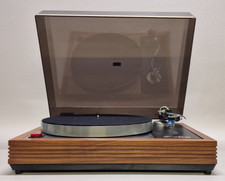 Linn Sondek LP12 with Linn Basik LV V Tonearm
