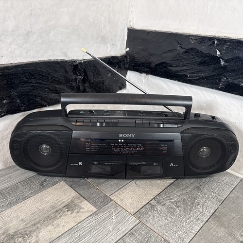 Vintage sony boombox radio - sony,