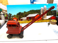 TRIANG.VINTAGE. JONES KL44 LARGE METAL CRANE. WHEELED SWIVEL CRANE. ALL WORKING.