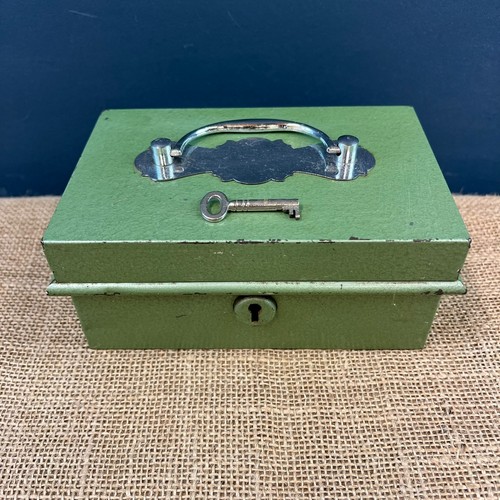 Vintage green metal lockable - vintage,