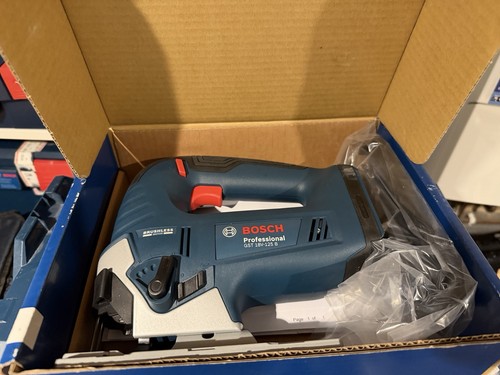 Bosch gst 18v 125 jigsaw - bosch, b