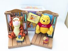 Winnie The Pooh & Tigger Book
