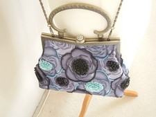 Vintage Style Leko Top Handle