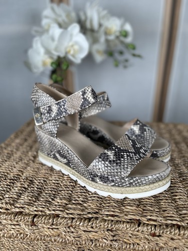 Hogl leather snake print