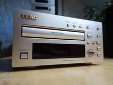 Teac R-H300 Cassette Deck Player/Recorder. Beautiful fully working condition.