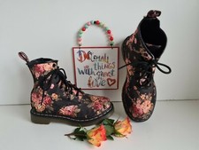 Dr Doc Martens 1460 8 hole castel floral flowers victorian pink boots UK4 EU37