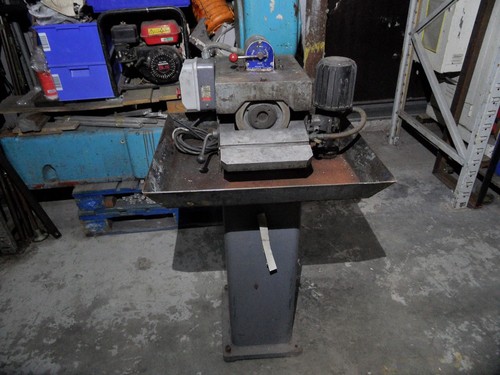 Tool grinder diamond - grinder.,