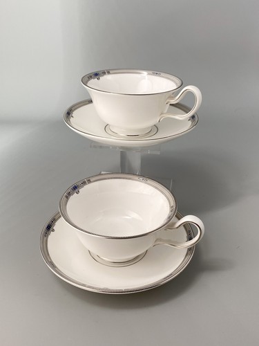 Wedgwood amherst pair - wedgwood,