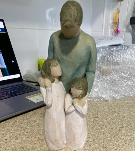 Willow tree girls hand - tree,