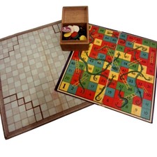 Vintage Halma/Snakes and