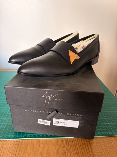 Size giuseppe zanotti - size,
