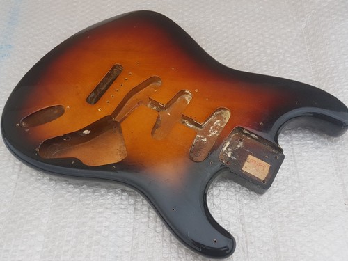 1982 squier fender - squier,