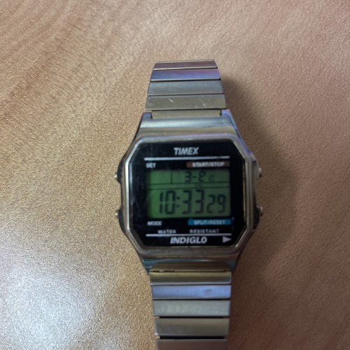 Vintage timex 555 indiglo - timex, r5