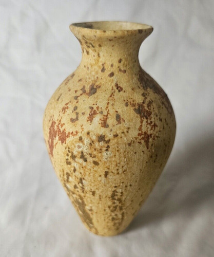 Gorgeous studio pottery - , vase