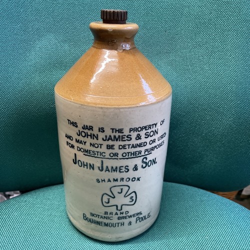 Half gallon stoneware - half,