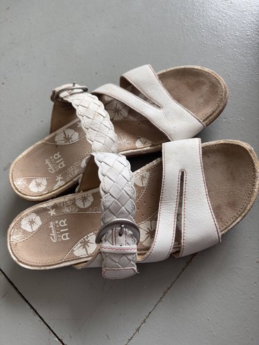 White leather clarks active - leather,