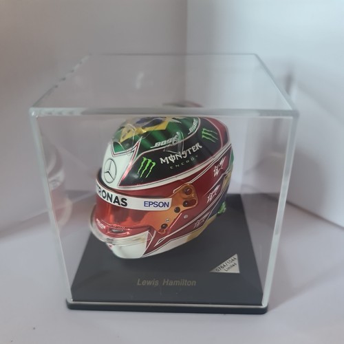 Spark scale mini helmet - spark, 1/5
