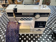 Elna ‘Lotus 1000’ Sewing