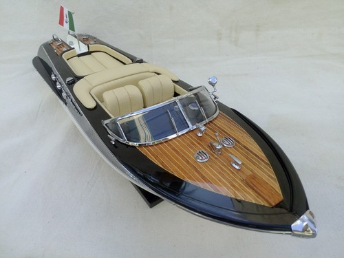 New riva aquarama - new, 21"