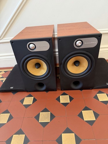 Bowers wilkins w - wilkins, b&w