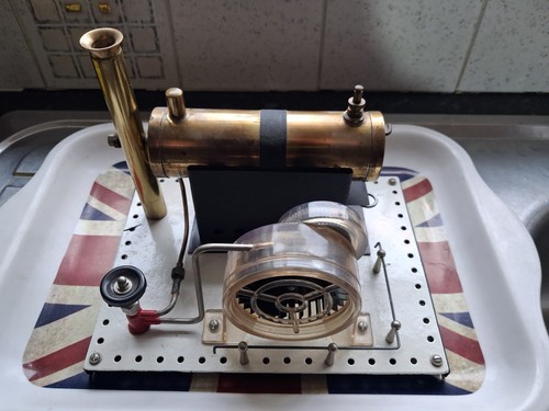 Static steam engine with - steam,