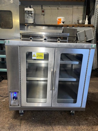 Hot cupboard - hot,