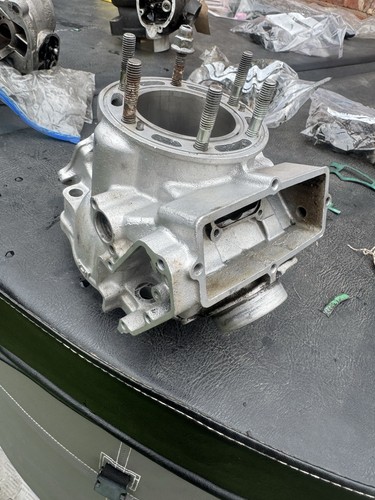 Yamaha yz250 cylinder - yamaha,