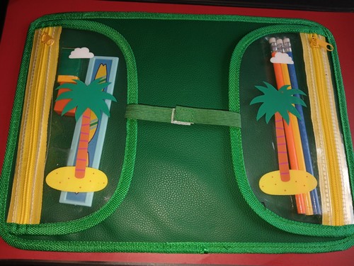 Child travel activity tray - child's,