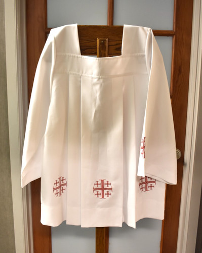 Used white surplice - white,