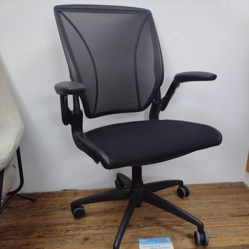 Humanscale diffrient world - humanscale,
