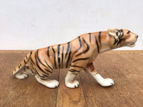 Large vintage royal dux - vintage,