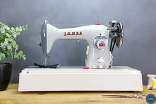 Retro Heavy Duty Jones Brother Metal Sewing Machine - Light To Heavy Fabrics
