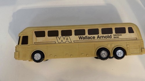 Wallace arnold service bank - arnold,