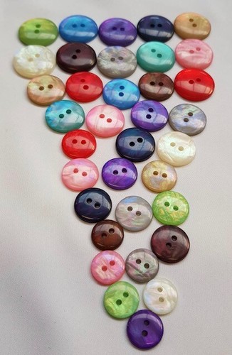 Hole iridescent flat buttons - 2,