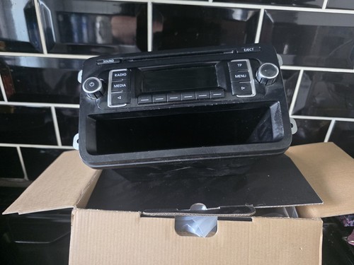 Caddy 2009 2015 mk3 radio - caddy,