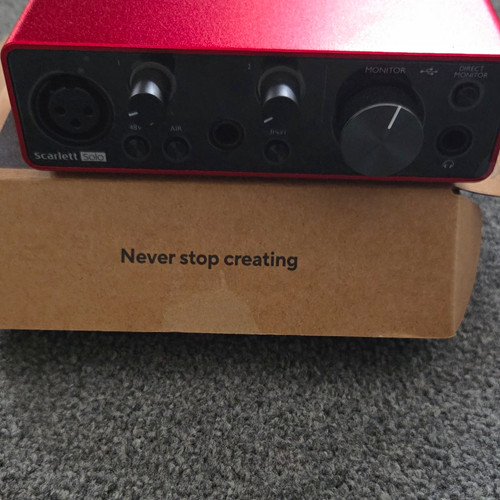 Focusrite scarlett solo usb - scarlett,