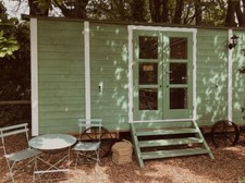 Cabinville view shepherd hut - cabinville,