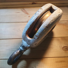 Vintage Wooden Block  Royal